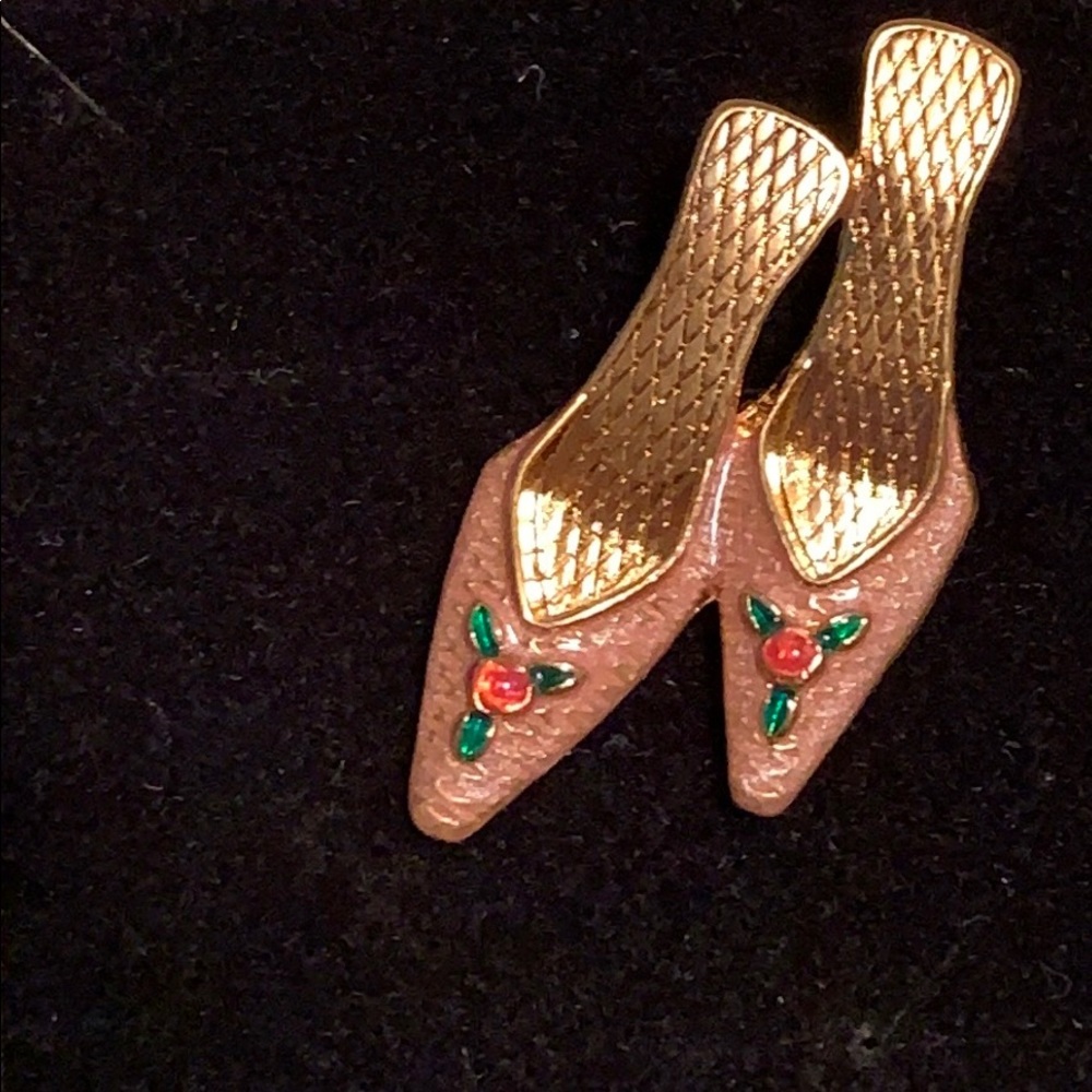 *NWOT* Fashion Shoe Pin